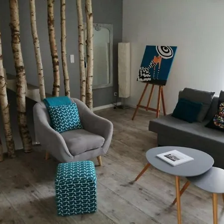 Gîte Champeix, 2 pièces, 2 personnes - FR-1-630-92 Hébergement de vacances